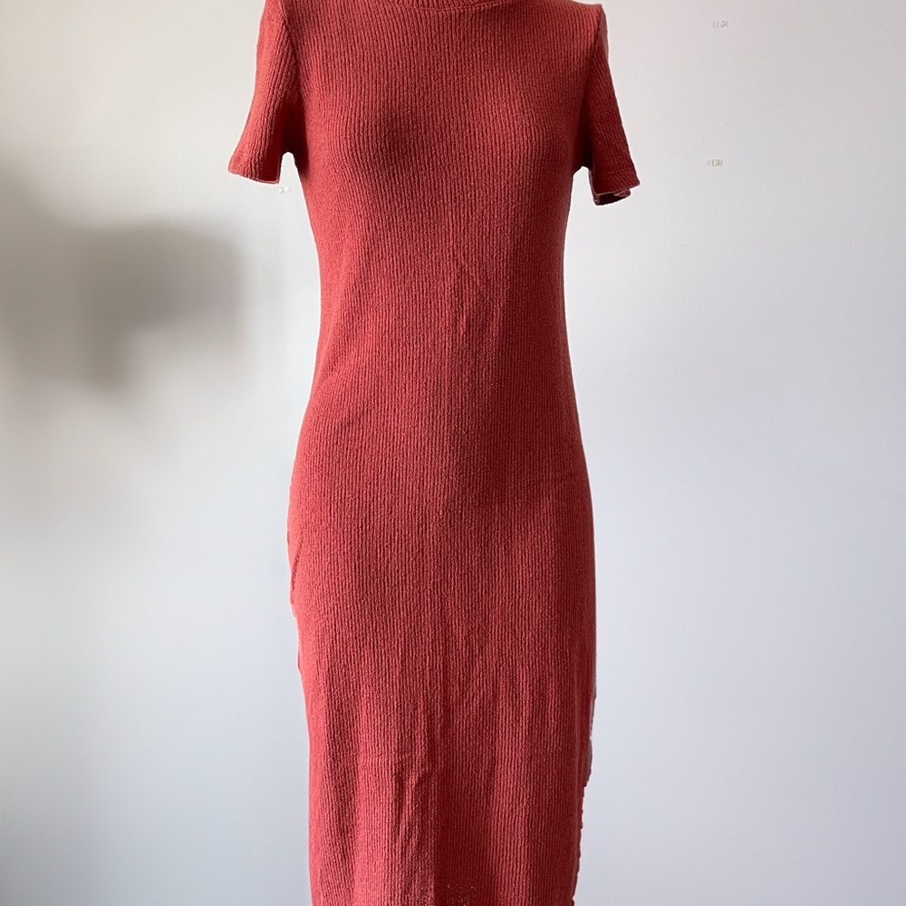 Zara Red Knitted Midi Short Sleeve Dress